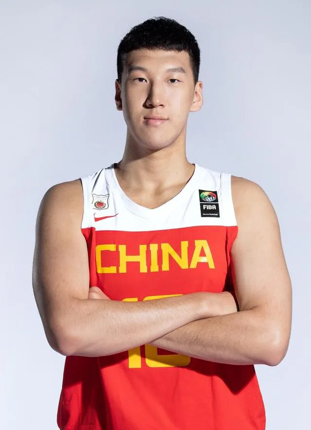 包含球员表现出众，连番取得高分后势如破竹的词条
