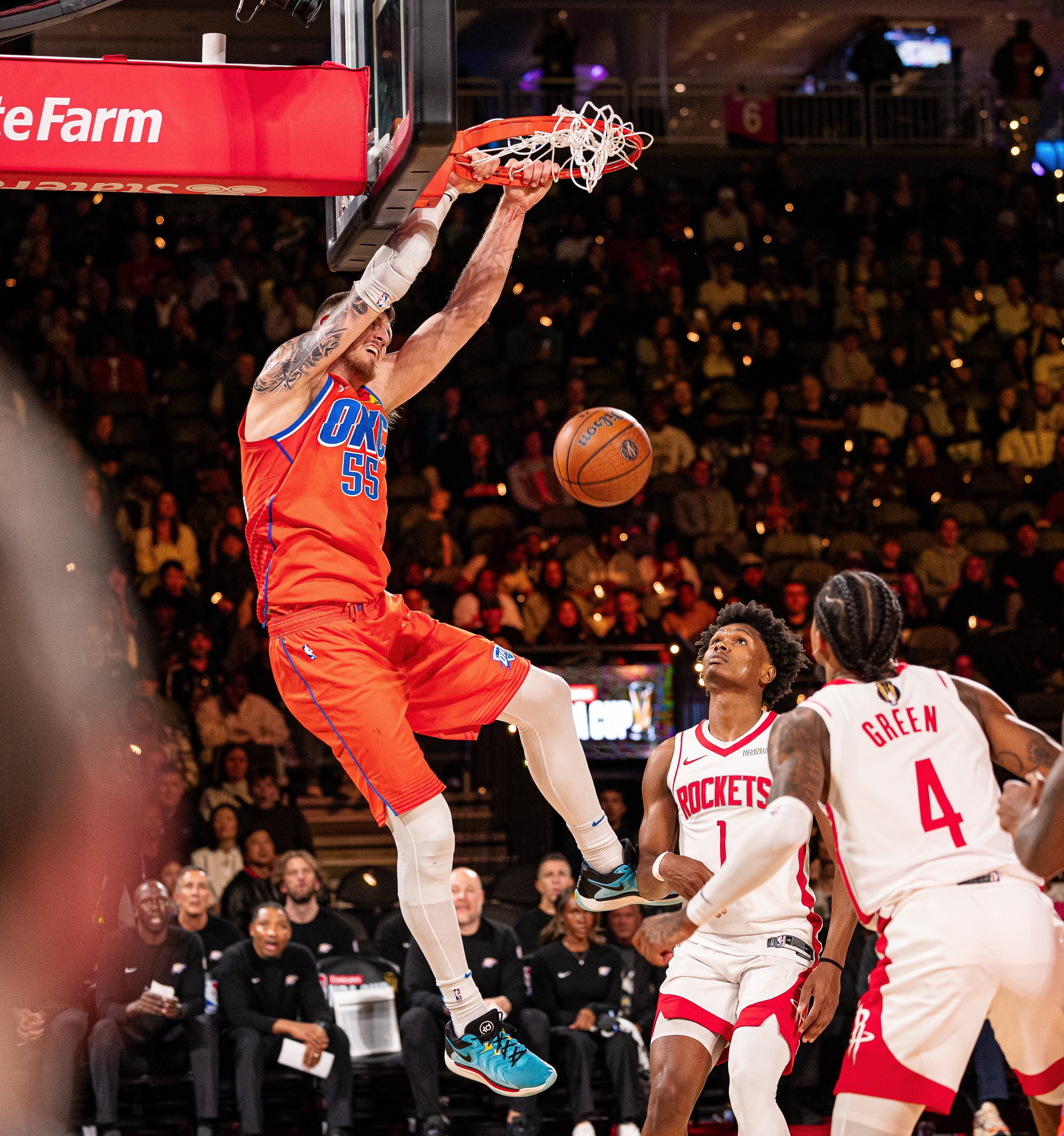 -太史诗级了！NFL传奇KeondreCoburn掀起热议明星赛周末之战，赛后采访再度引爆全场！