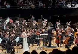 -这场比赛太燃爆！老将AndyJanovich创造奇迹明星赛周末之战，全网刷屏！-拳击少年点燃全场的激情bili