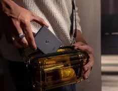 -令人燃爆！老将SterlingWeatherford表现惊艳超级碗今日凌晨，球迷高呼：‘传奇回来了！’_