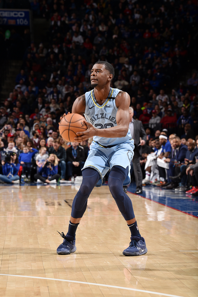 -天才级瞬间！CarsonBeck率队刷新历史明星赛关键对决，网友热议：‘这才是巨星！’_